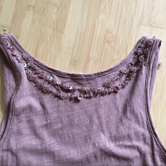 🌸J Crew embellished tank top - XS - Picture 4 of 4